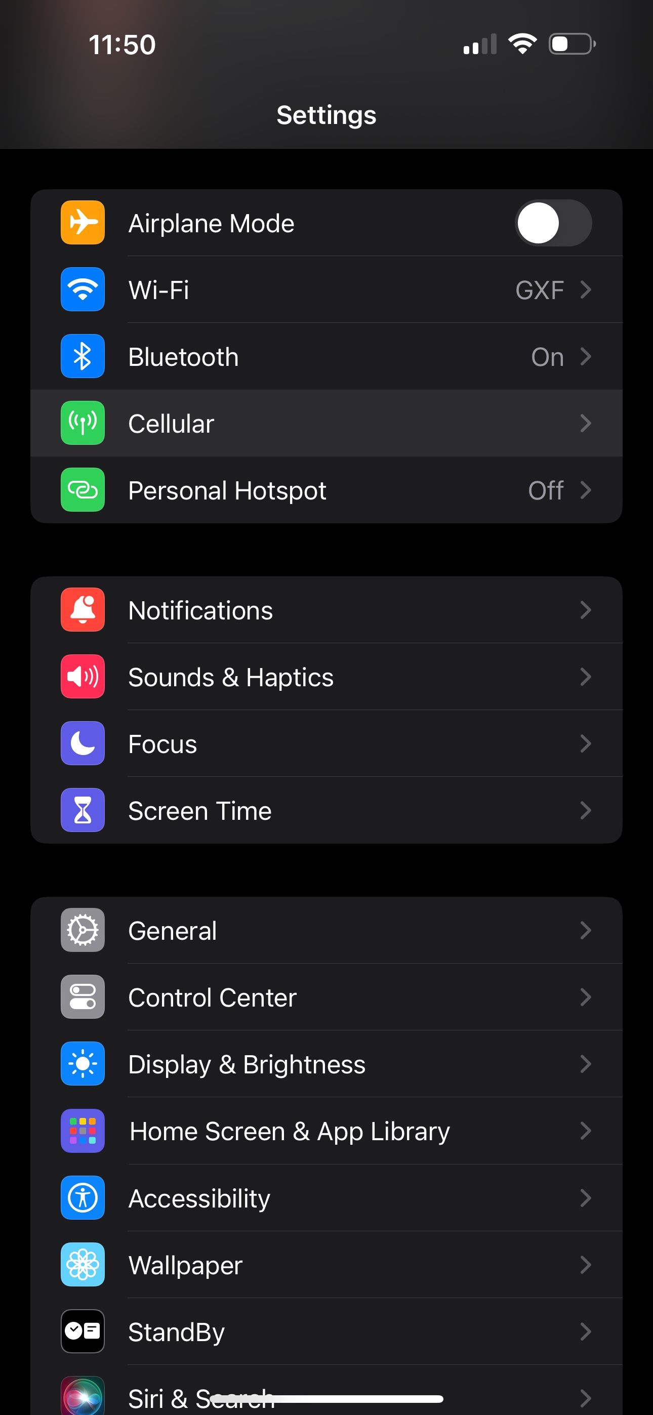 6 Potential Fixes for an iPhone Showing