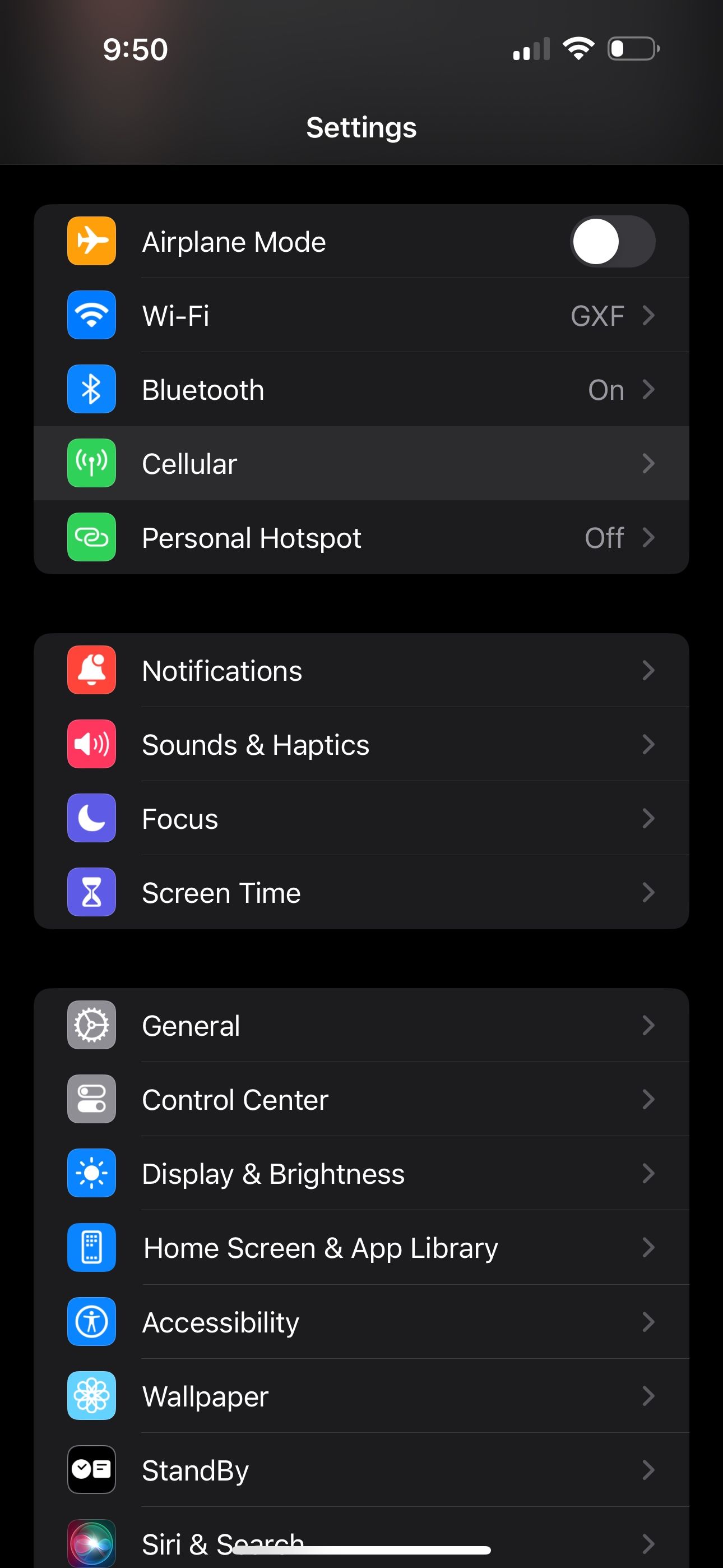 6 Potential Fixes for an iPhone Showing