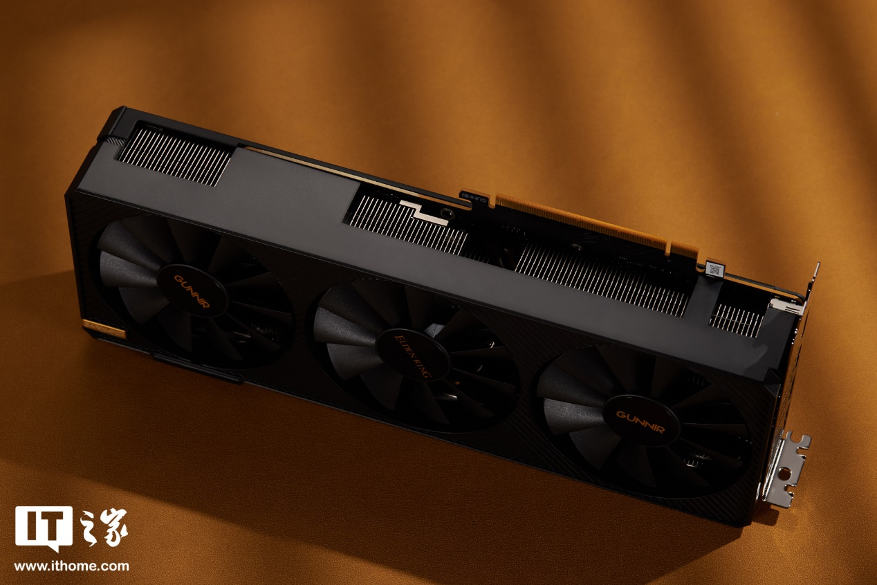 蓝戟 A770 Photon 16G OC X 艾尔登法环 DLC 联名款显卡体验评测:外观霸气侧漏,平民玩家的游戏利器