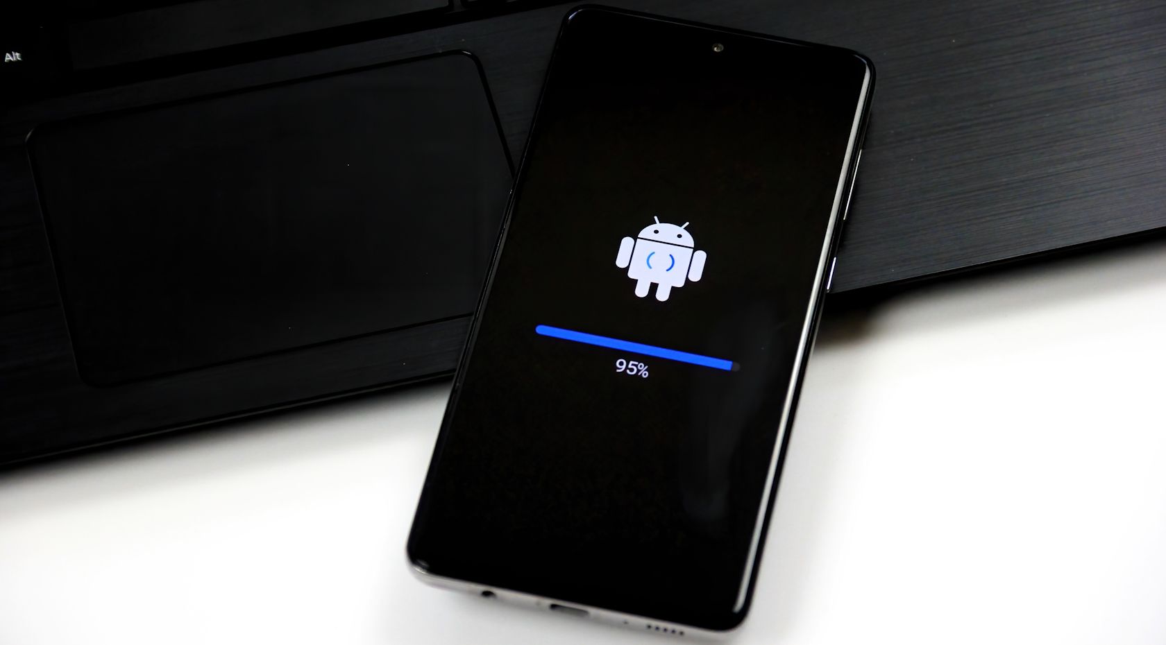 What's the Difference Between Samsung and Android Phones?
