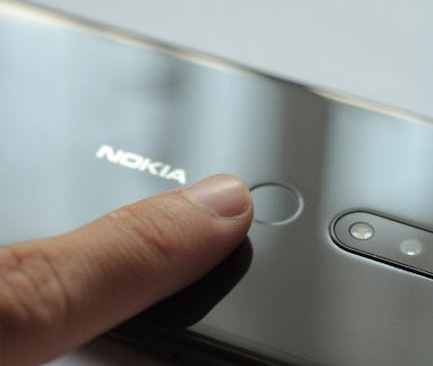 클라우드 컴퓨팅 거대 기업, 법적 공방 시작: Amazon, Nokia를 특허 침해로 고소