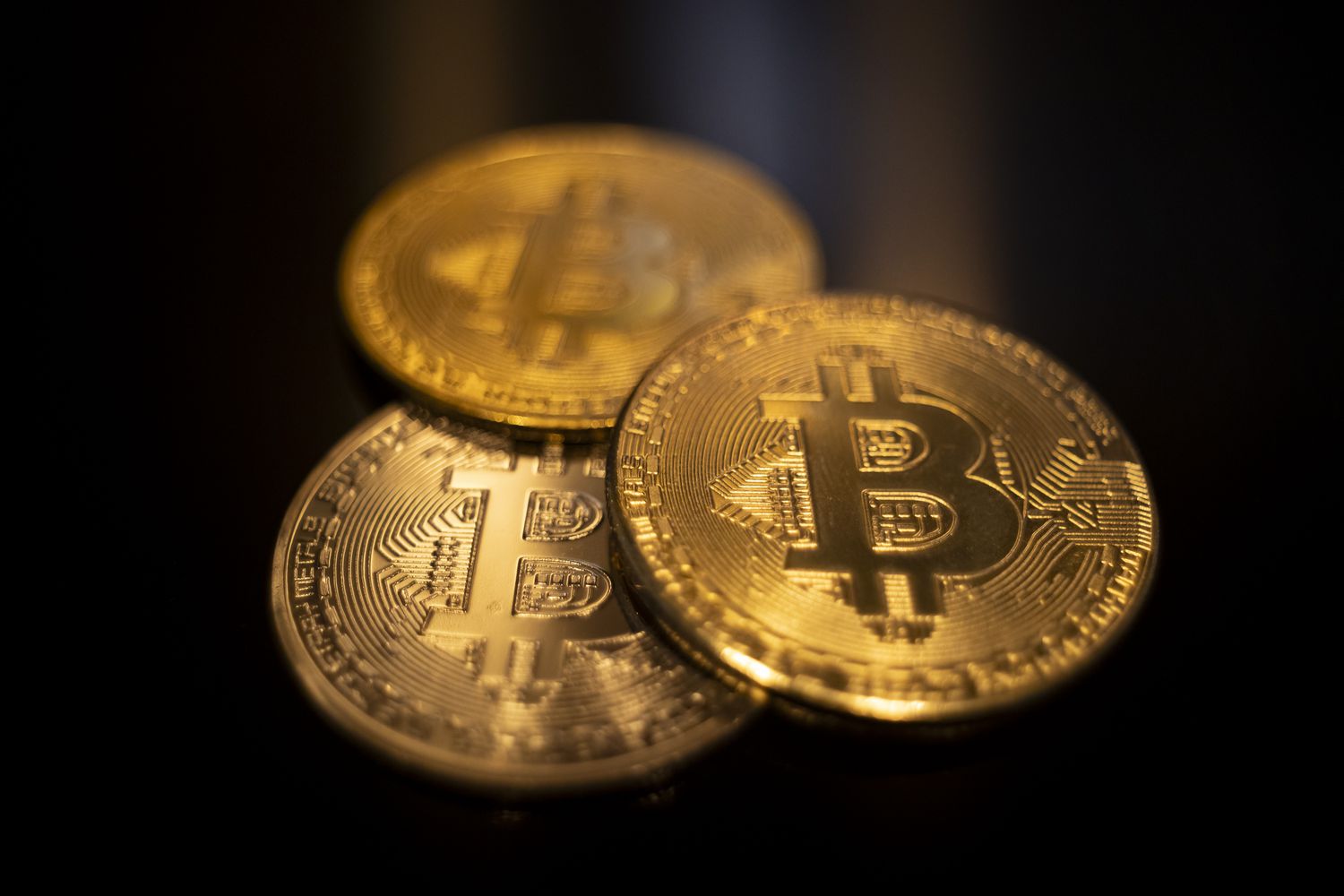 Bitcoin (BTC) Briefly Rose Above K But Gave Up Gains to Trade Around the K Mark, Mimicking Moves in Equities Markets
