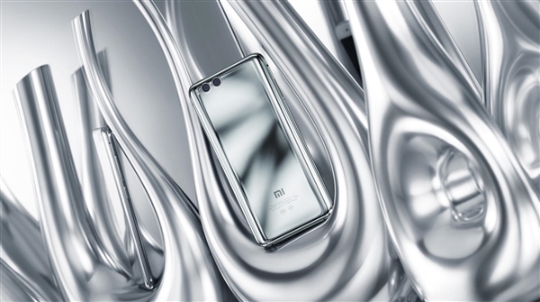 Cadeau du 13e anniversaire du téléphone portable Xiaomi ! La nouvelle couleur argent brillant du Xiaomi Mi 15 révélée : Menghui Mi 6 Discovery Edition