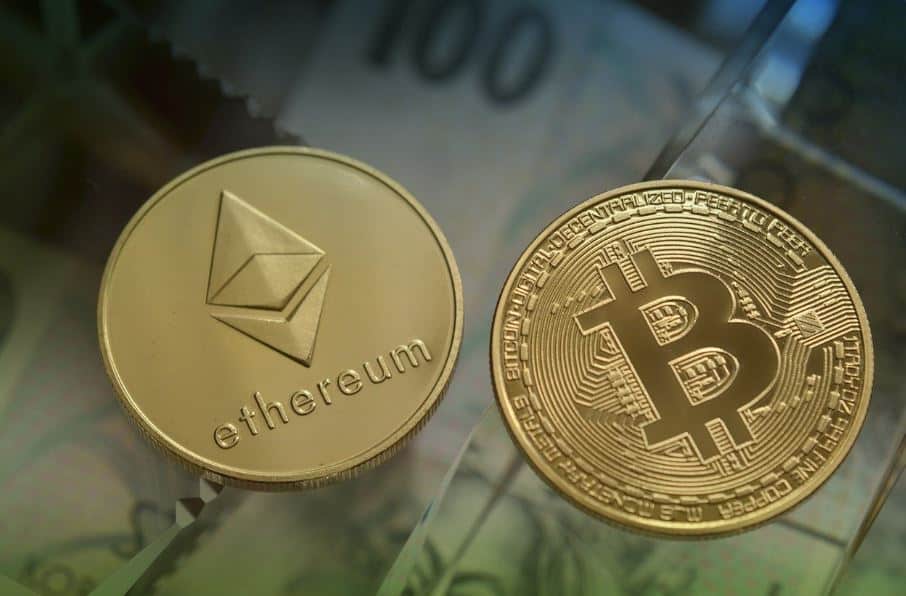Bitcoin dan Ethereum Melihat Aliran Keluar Modal apabila Pelabur Mencari Perlindungan dalam Stablecoin