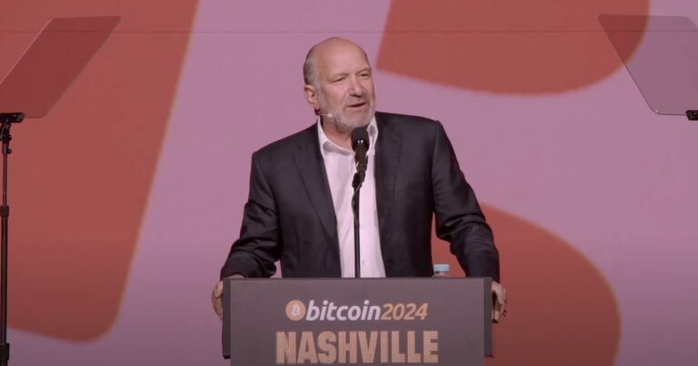 随着特朗普任命支持加密货币的华尔街高管霍华德·卢特尼克加入过渡团队，比特币价格飙升