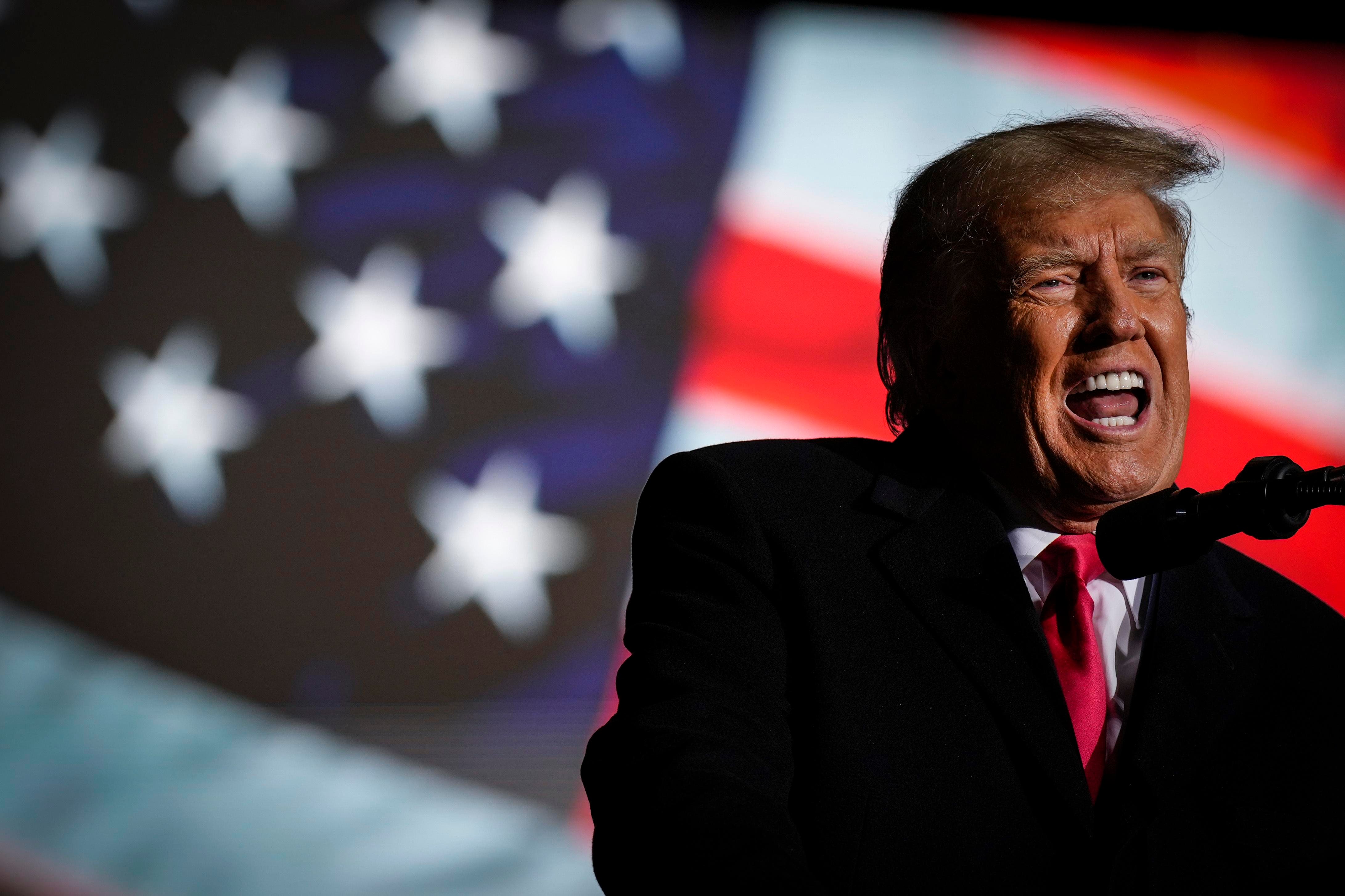 Donald Trump unterstützt die Bemühungen seiner Söhne, es mit einem neuen Krypto-Projekt mit der Wall Street aufzunehmen