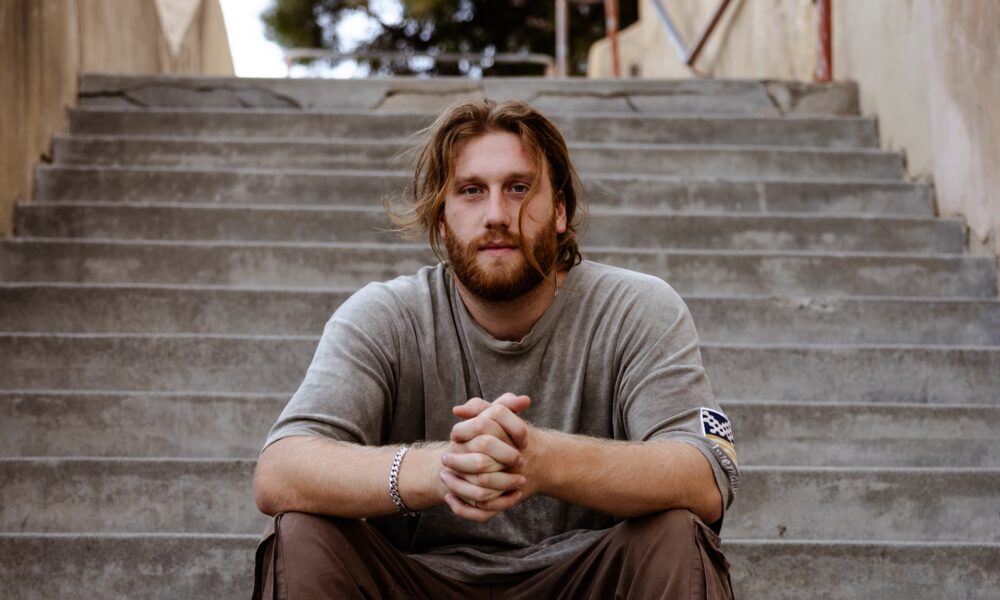 Tom Penny Releases Introspective New Album 'Both Sides Of The Coin'