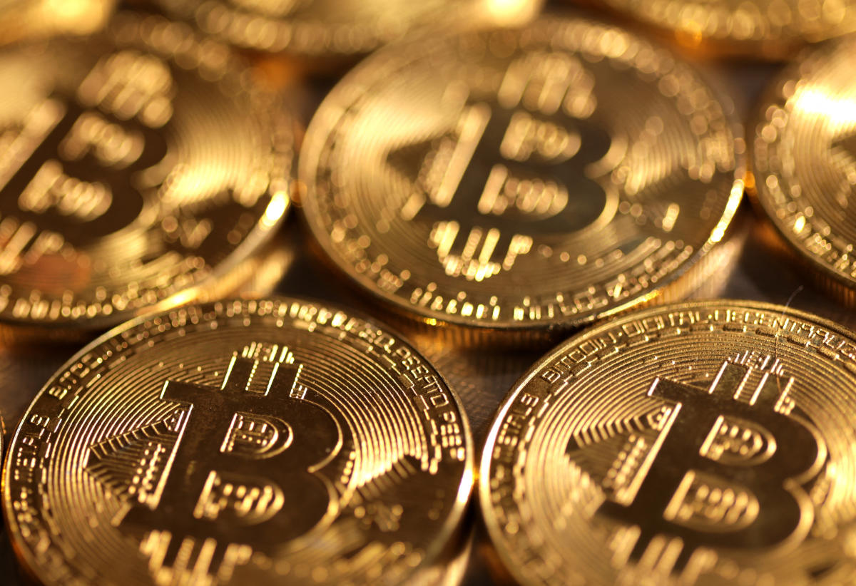 Bitcoin (BTC-USD) Falls Below ,000 as Regulatory Action Against the Crypto Industry Intensifies