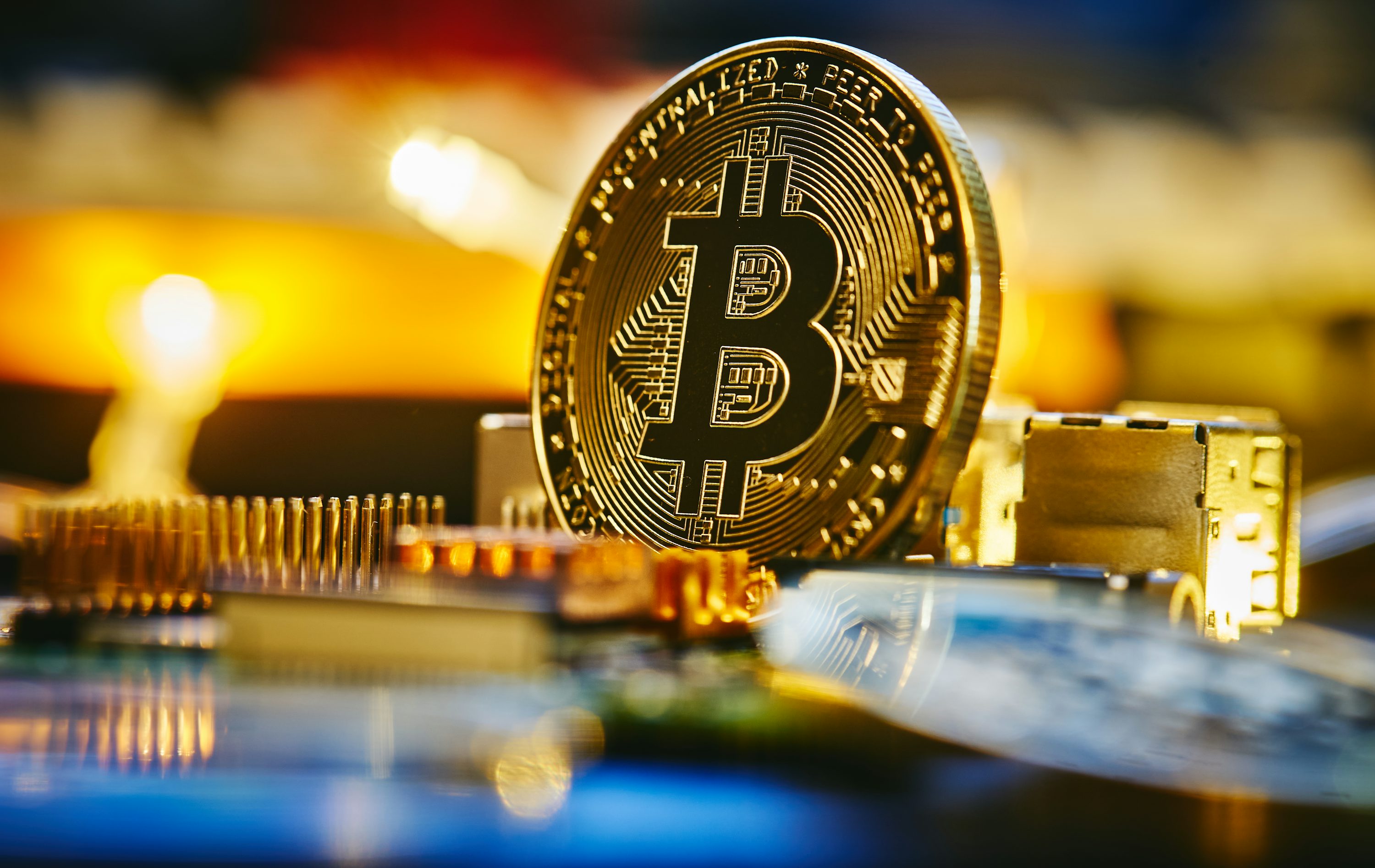 Bitcoin LTHs Exchange Inflows Drop to Crucial Level, Signaling Growing Optimism Within the Crypto Sector