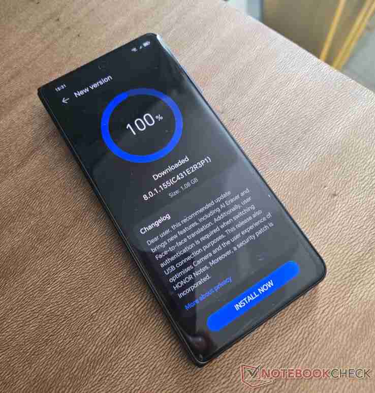 Honor releases first global software update to Magic V3 with promise of improved camera and security features