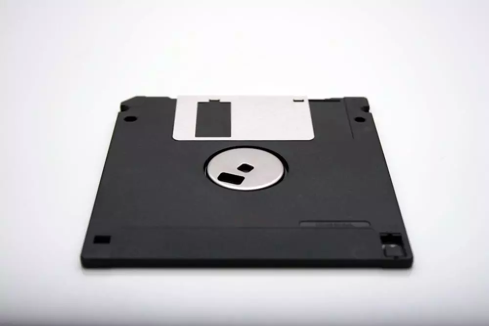 How Memory & Disk Performance Affects Your MongoDB Database 
