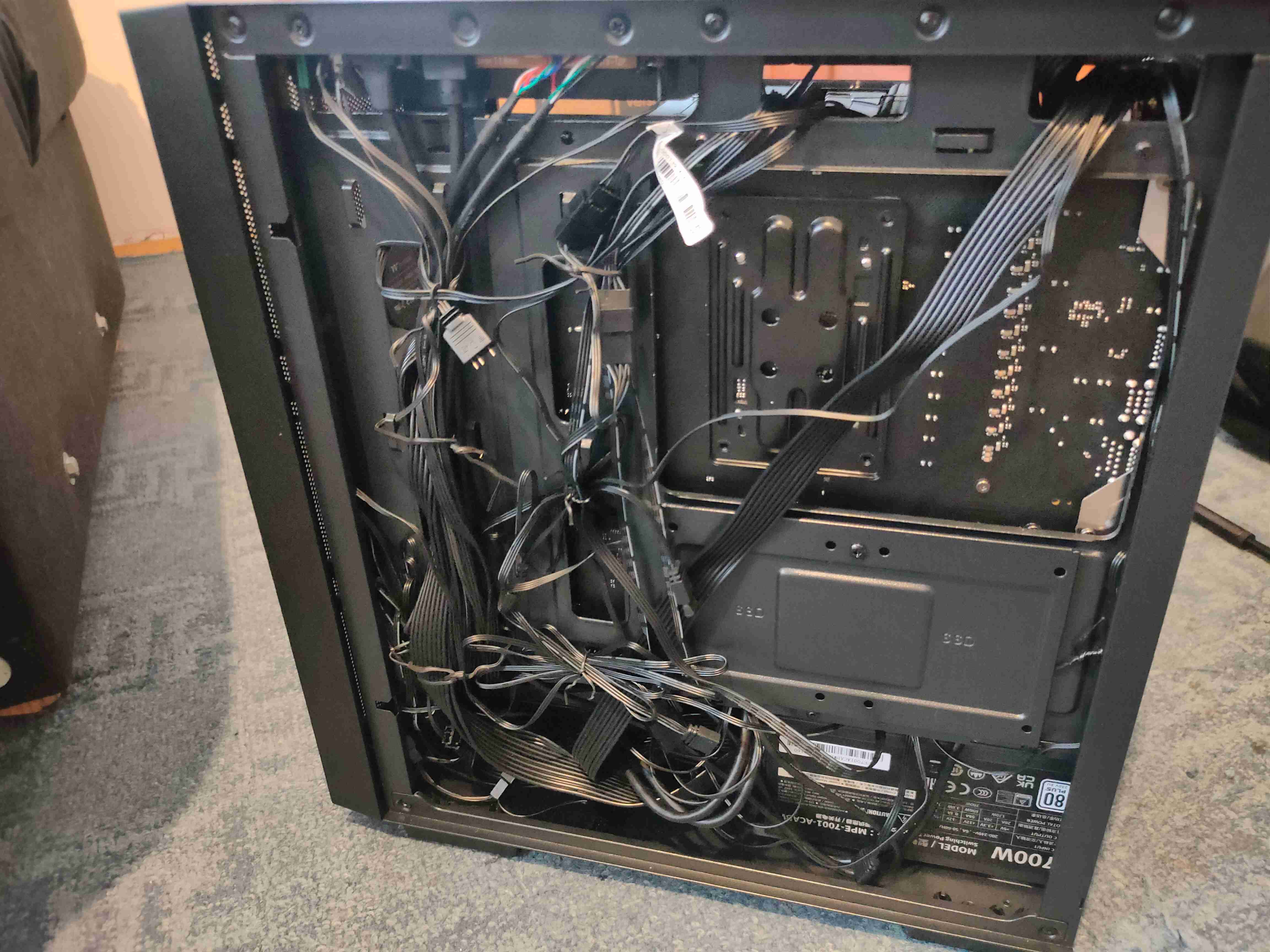 I Cheaped Out on My PC Build & Now I'm in Cable Management Hell
