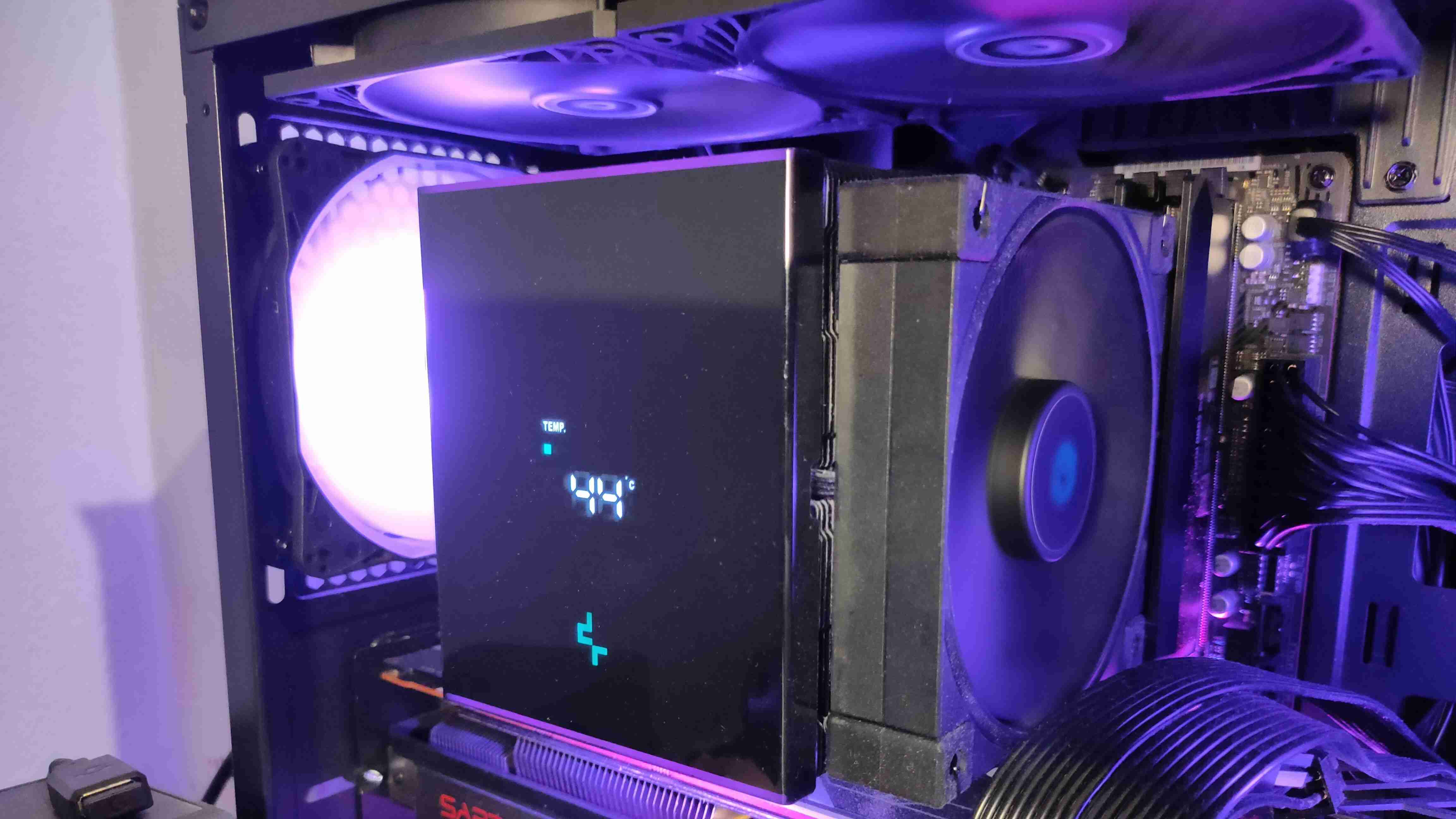 RGB RAM macht keinen Sinn (es sei denn, Sie sind flüssige Kühlung)