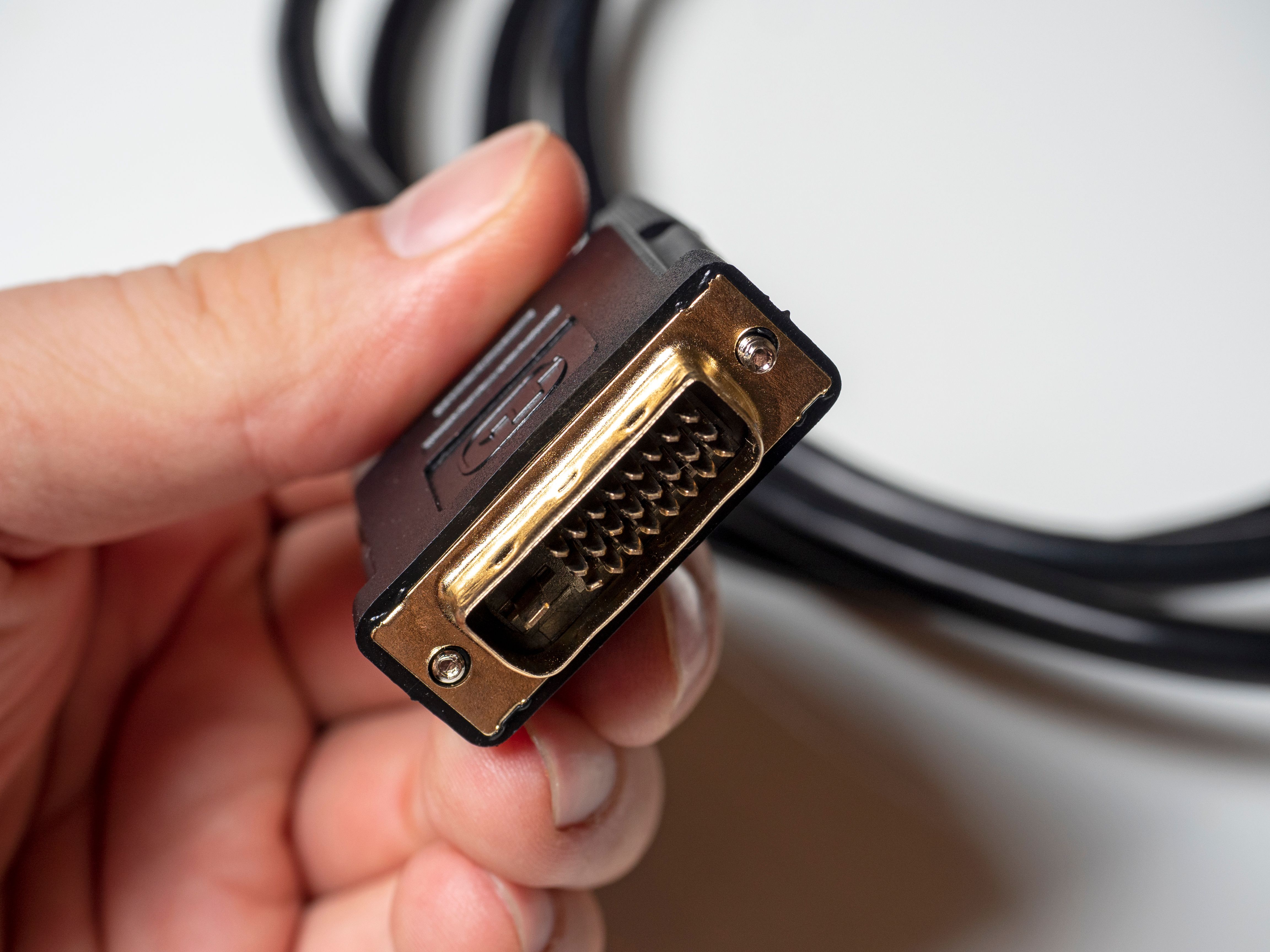 Di sini semua yang boleh anda lakukan dengan port di monitor anda