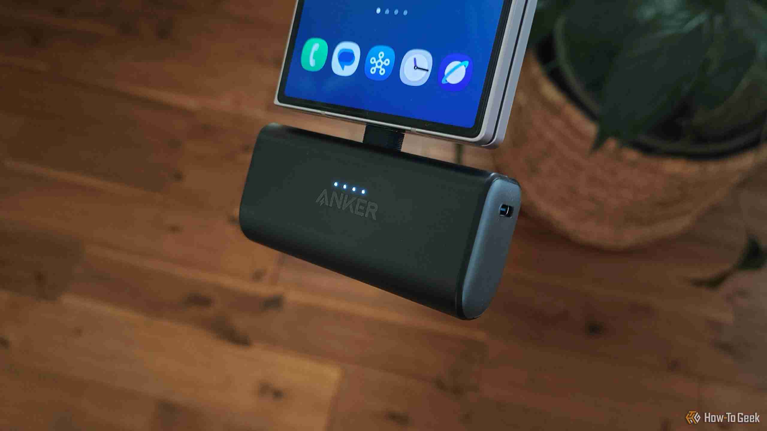 Why I Leave Phone Power Banks In Every Room of My Home