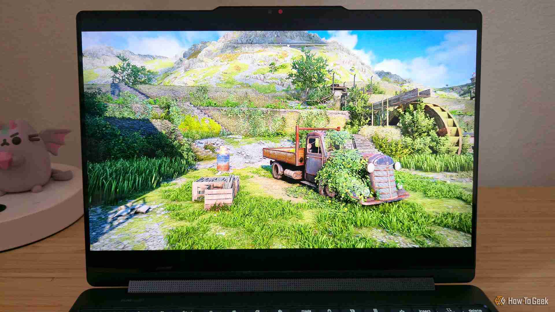Lenovo Yoga 9i 2-in-1 Gen 10 Aura Edition Review: A Solid, Well-Rounded Laptop