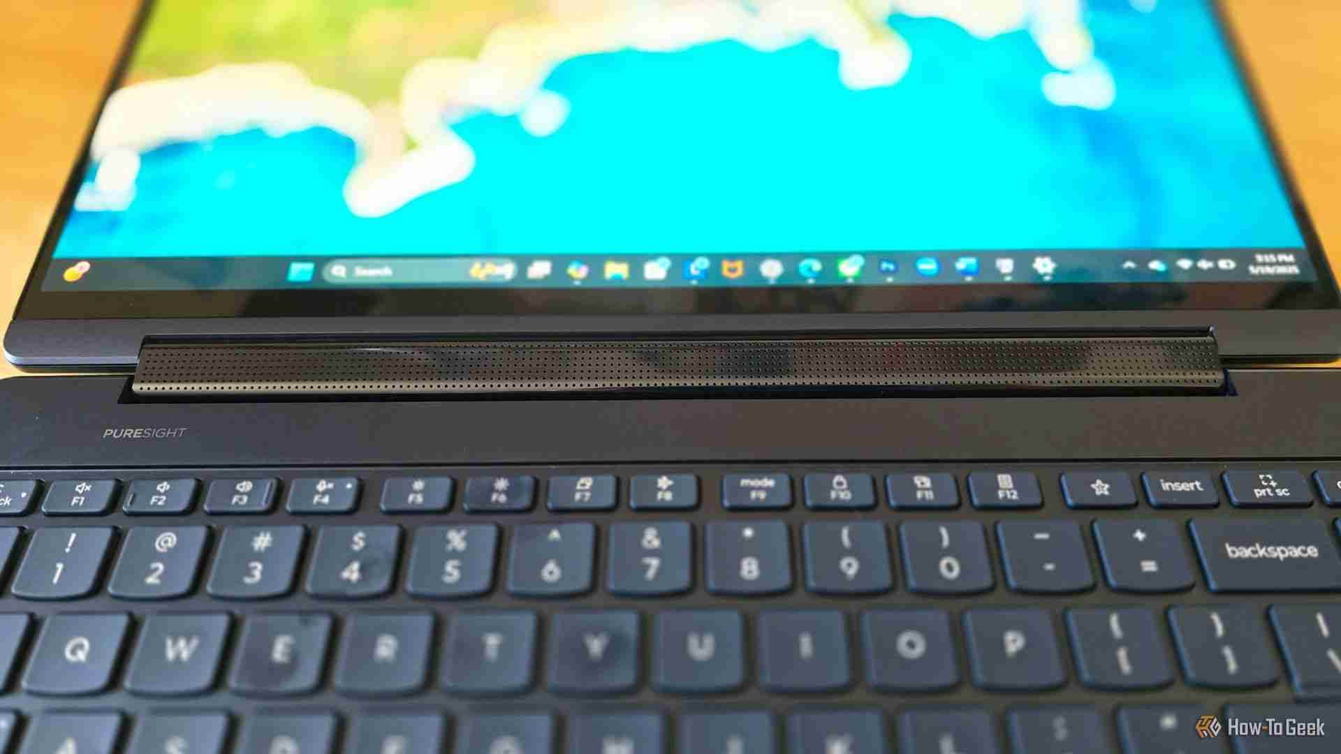 Lenovo Yoga 9i 2-in-1 Gen 10 Aura Edition Review: A Solid, Well-Rounded Laptop