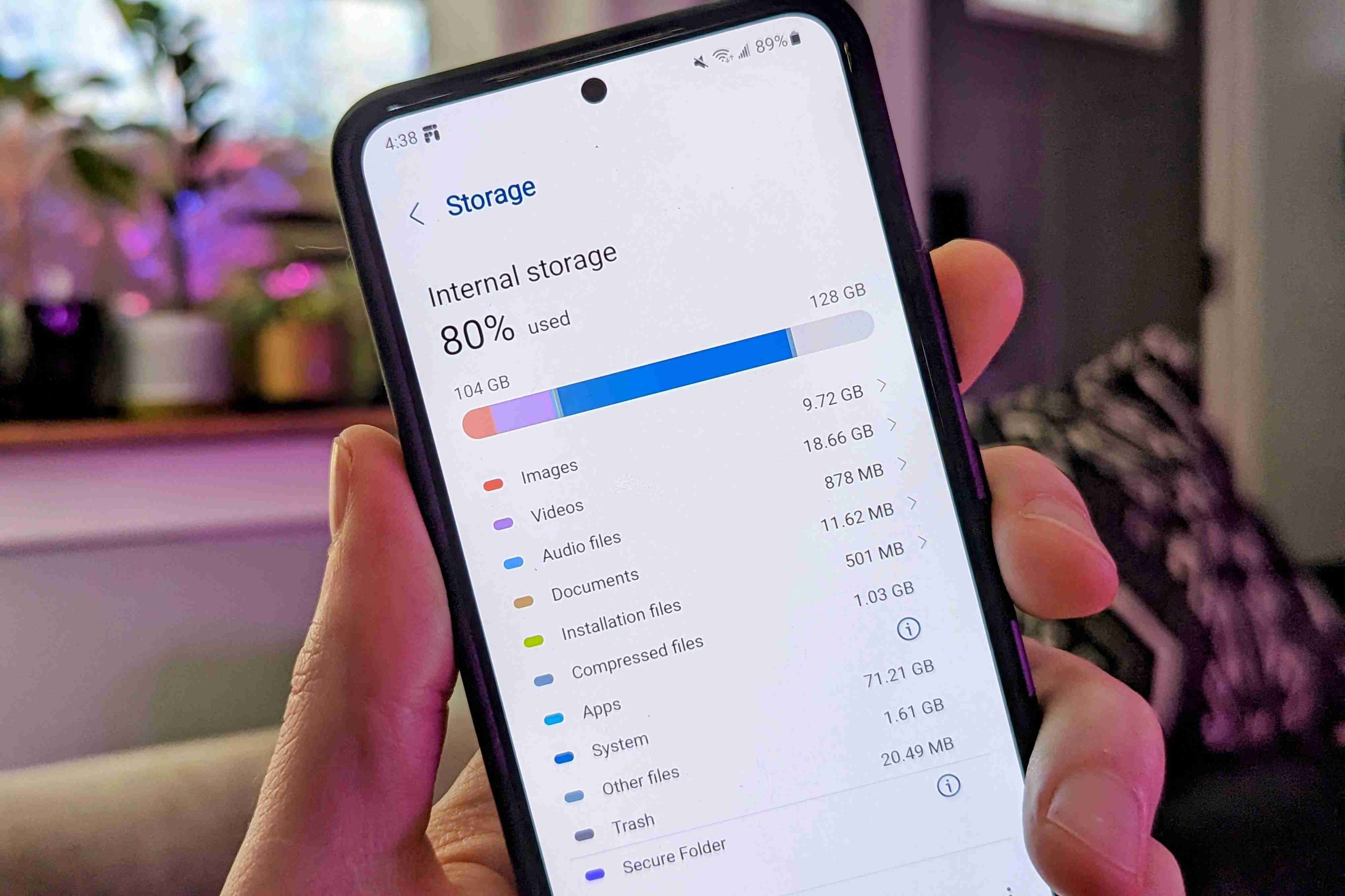 How I Made My Mid-Range Samsung Phone Feel Like a Flagship