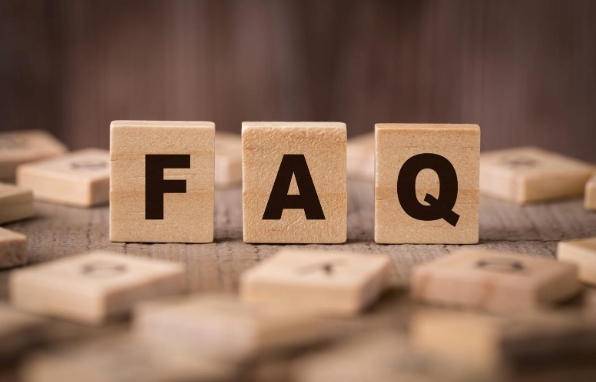 What is the difference between freeware and shareware