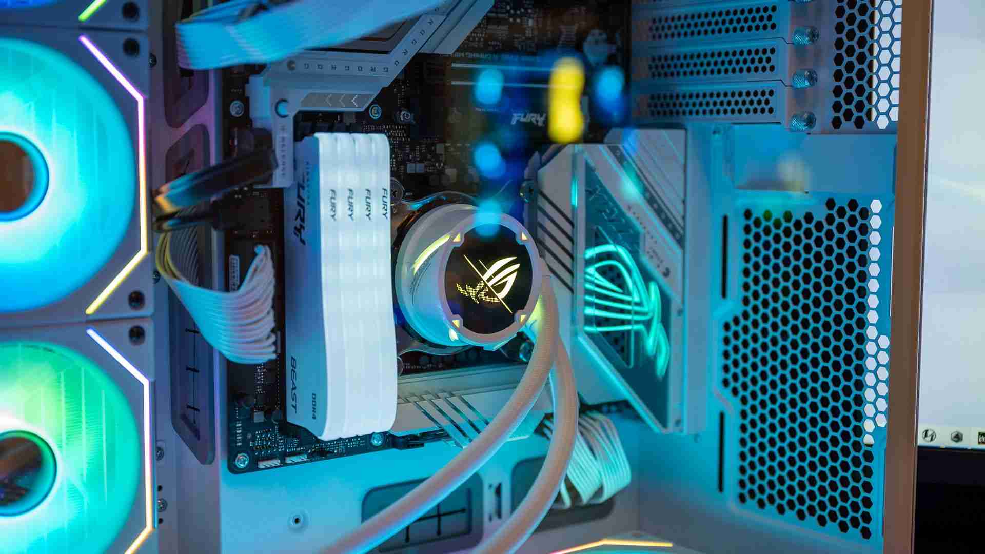 These 10 Things Are Terrible for My PC, but I Still Do Them Anyway