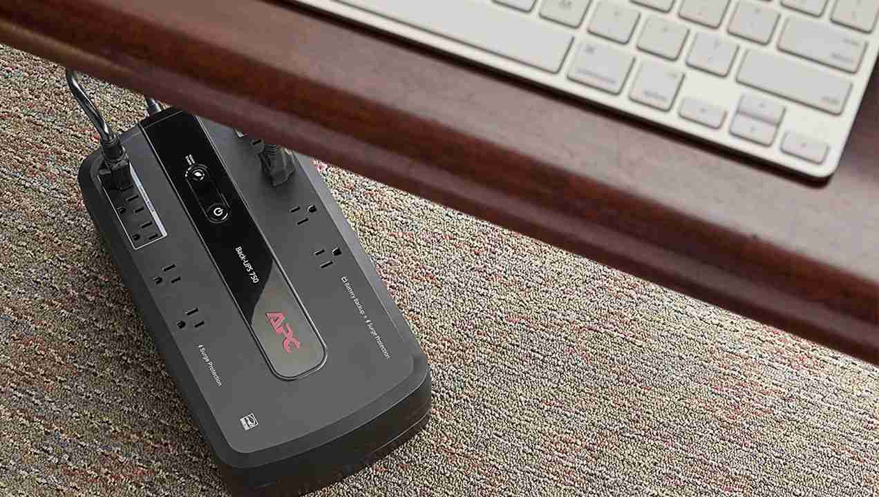 These 10 Things Are Terrible for My PC, but I Still Do Them Anyway