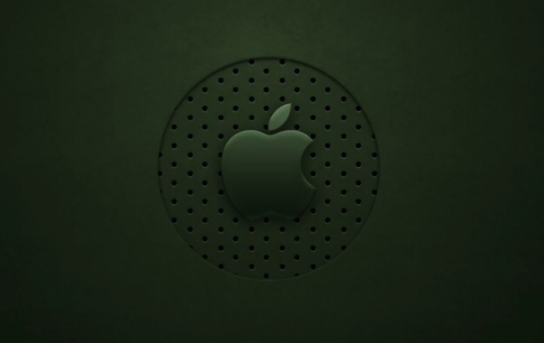What is the difference between iCloud and iCloud Drive?