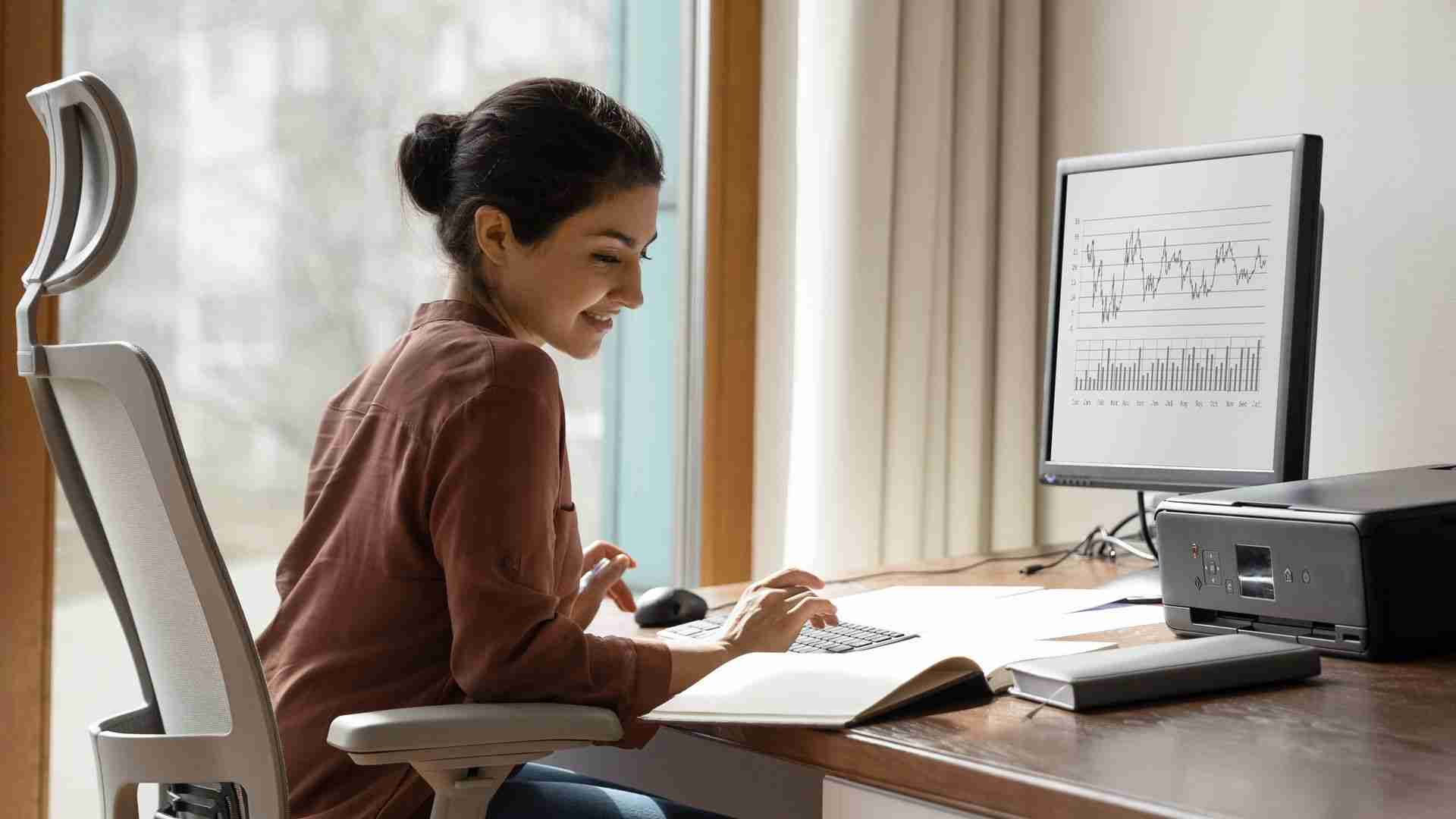How I Replaced Doomscrolling With Learning Using These Free Apps