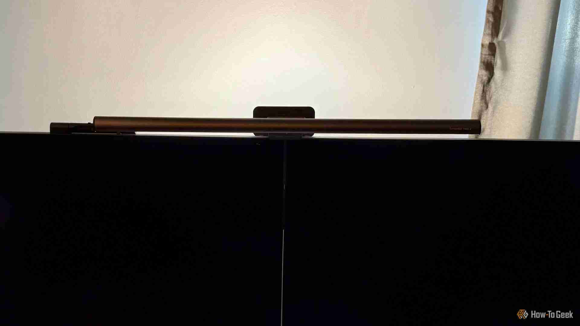 Benq Screenbar Halo 2 검토 : 무선 제어 기능이있는 전면 및 후면 모니터 조명