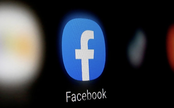 How to hide my friends list on Facebook