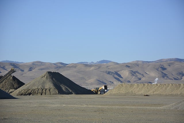 聚合函数会在任何情况下排除null