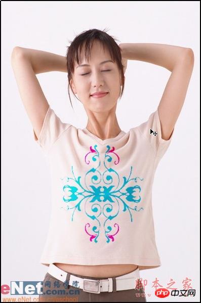 教你如何用PS给漂亮MM衣服添加图案的方法