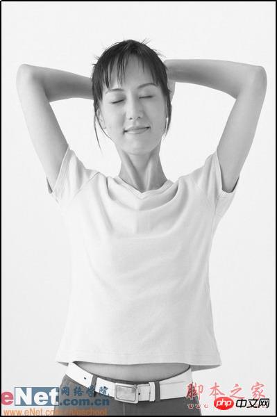 教你如何用PS给漂亮MM衣服添加图案的方法
