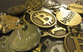 Bitcoin price fluctuates violently, experts recommend investing with caution