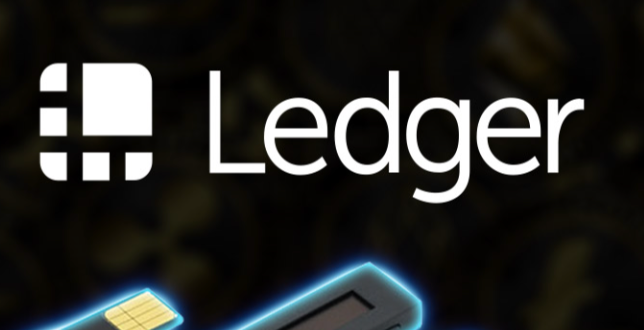 新手如何选择硬件钱存储？Ledger与Trezor全方位对比评测