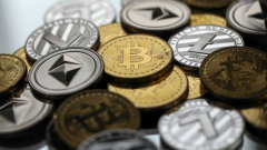 How to choose a currency trading platform? 2025 safe and easy-to-use currency trading platform