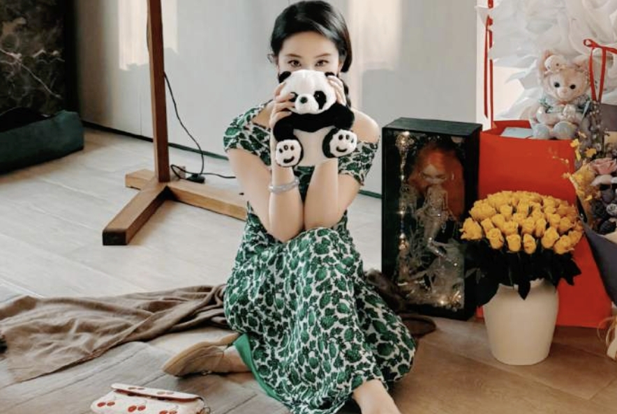 刘亦菲晒38岁生日照怎么回事 刘亦菲晒38岁生日照详情介绍 - php中文网