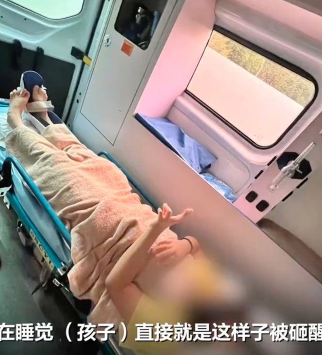 上铺跌落砸伤女孩男子称正筹钱:我要是真要逃,就换手机号了