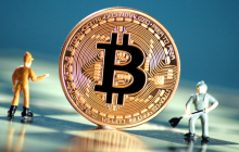 比特币历史最差10月：5%下跌后，预测年底飙至18万美元