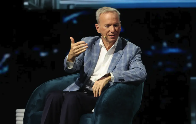 谷歌前CEO施密特警告：因成本问题，多数国家最终或将使用中国AI模型 - php中文网