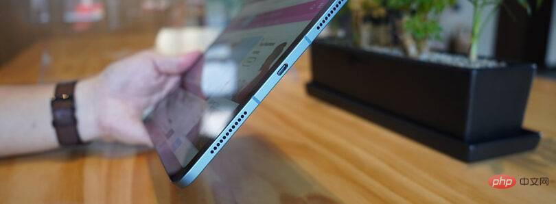 iPad-Air-2022-m1-xda-4555688574-810x298_c