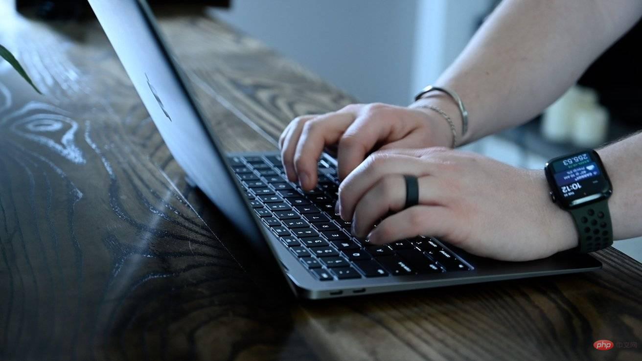 比较：适用于初学者的 MacBook Air 与 13 英寸 MacBook Pro