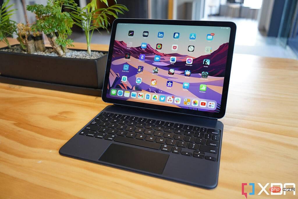 "Apple iPad Air 5 (2022)：综合表现出色，成为绝佳平板电脑选择"