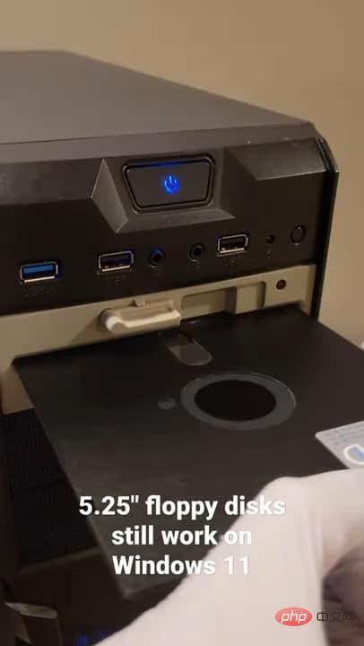 实测证实5.25 寸Floppy 软盘仍能正常在Windows 11 使用
