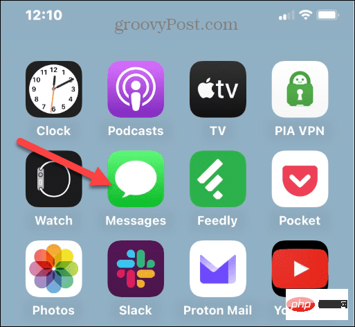 如何在 iPhone 上将邮件标记为未读