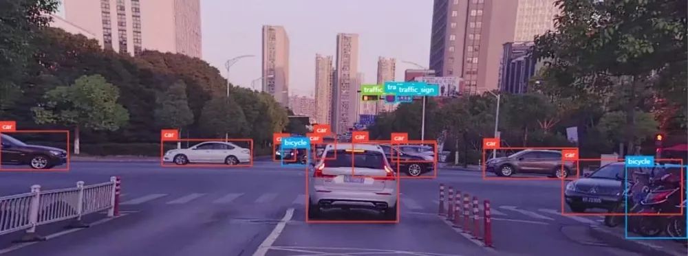 自动驾驶“上云”已成大势，研发“入云”才是关键
