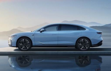 岚图追光：中大型豪华纯电动轿车 性能强劲 续航里程达580-730公里