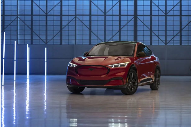 福特电马赫公司将继续运营,否认终止计划