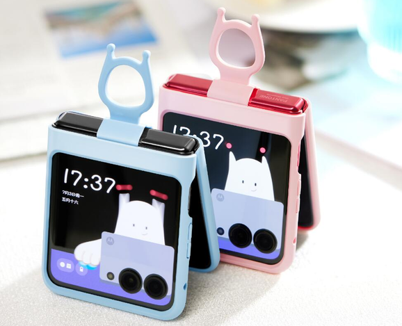 重写后的标题为:moto razr 40系列:七夕必备的浪漫示爱神器,展现出色颜值与创意体验!