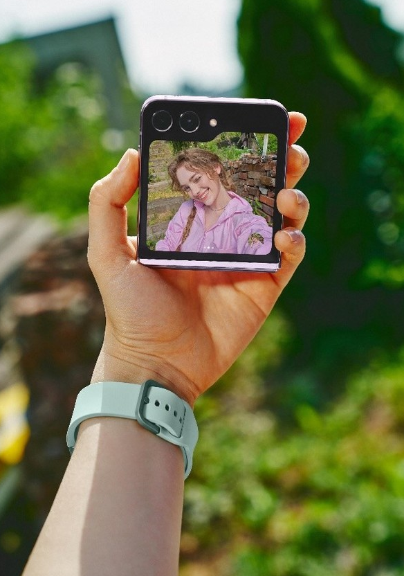 创新拍摄模式:三星Galaxy Z Flip5为您带来更便捷的拍摄体验