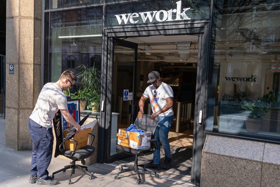 消息称共享办公鼻祖 WeWork 将申请破产，软银遭遇重大损失